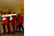 behind_028
