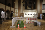 01_Jens-Reulecke-RESIL-JENS-Installationsviews-Foto-Alex-Hilbert_DSF5305