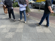 02_